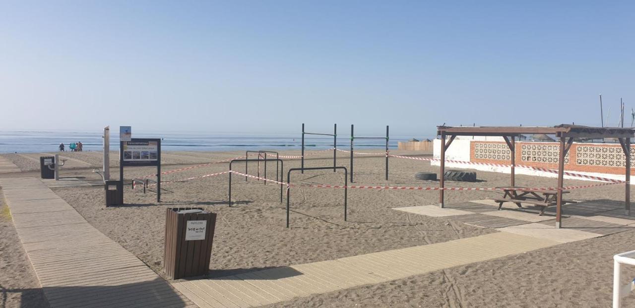 Casa 1ª Linea Paseo Maritimo Torre Del Mar Appartamento Esterno foto